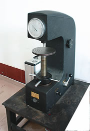 Sclerometer